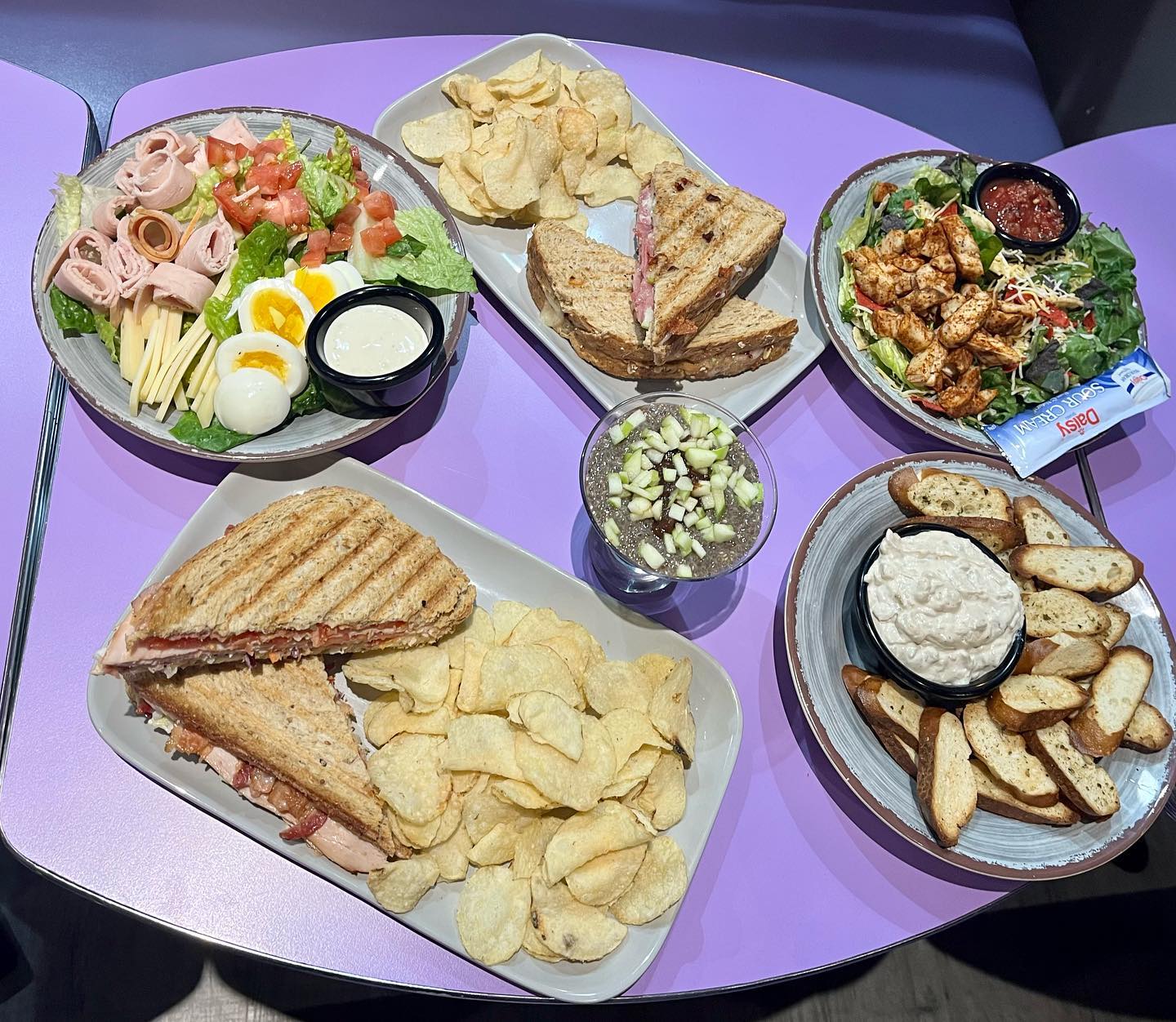 New Magical Lunch Hours